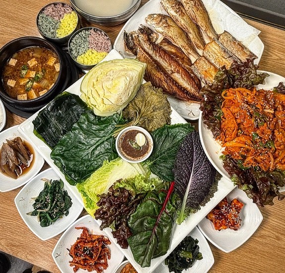 팔도웰빙쌈밥 쌈밥 